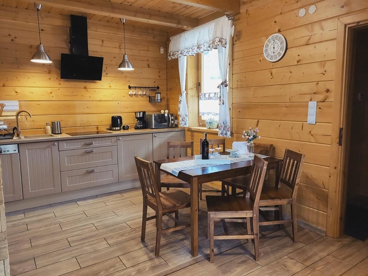 Дома для отпуска Borowikowe Zacisze drewniane domy z dostępem do balii i sauny Falsztyn-21